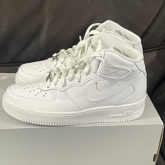 NIKE AIR force 1 MID 07 unisex men’s size 6.5 women’s size 8 new - Picture 6 of 6